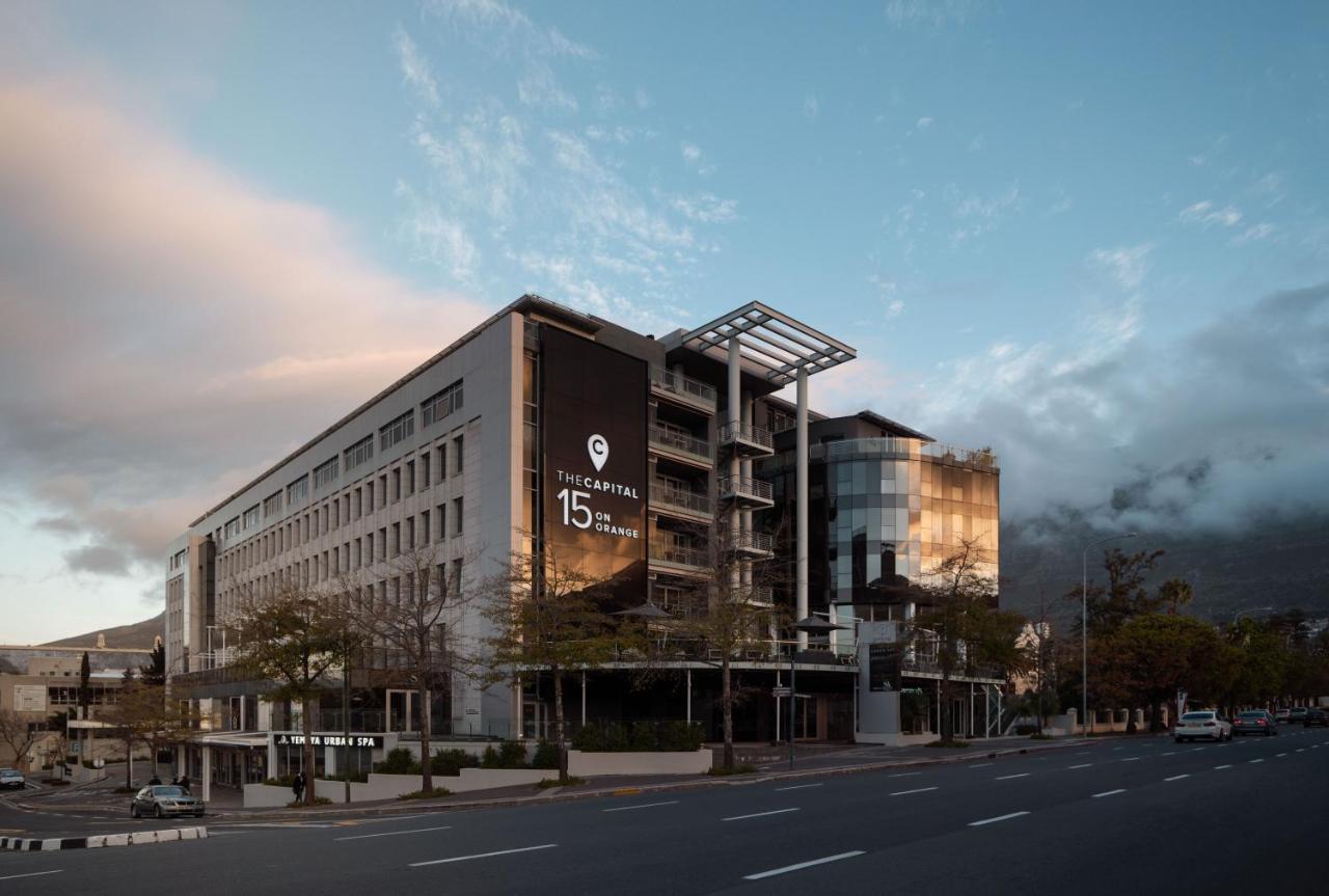 The Capital 15 On Orange & Hotel
