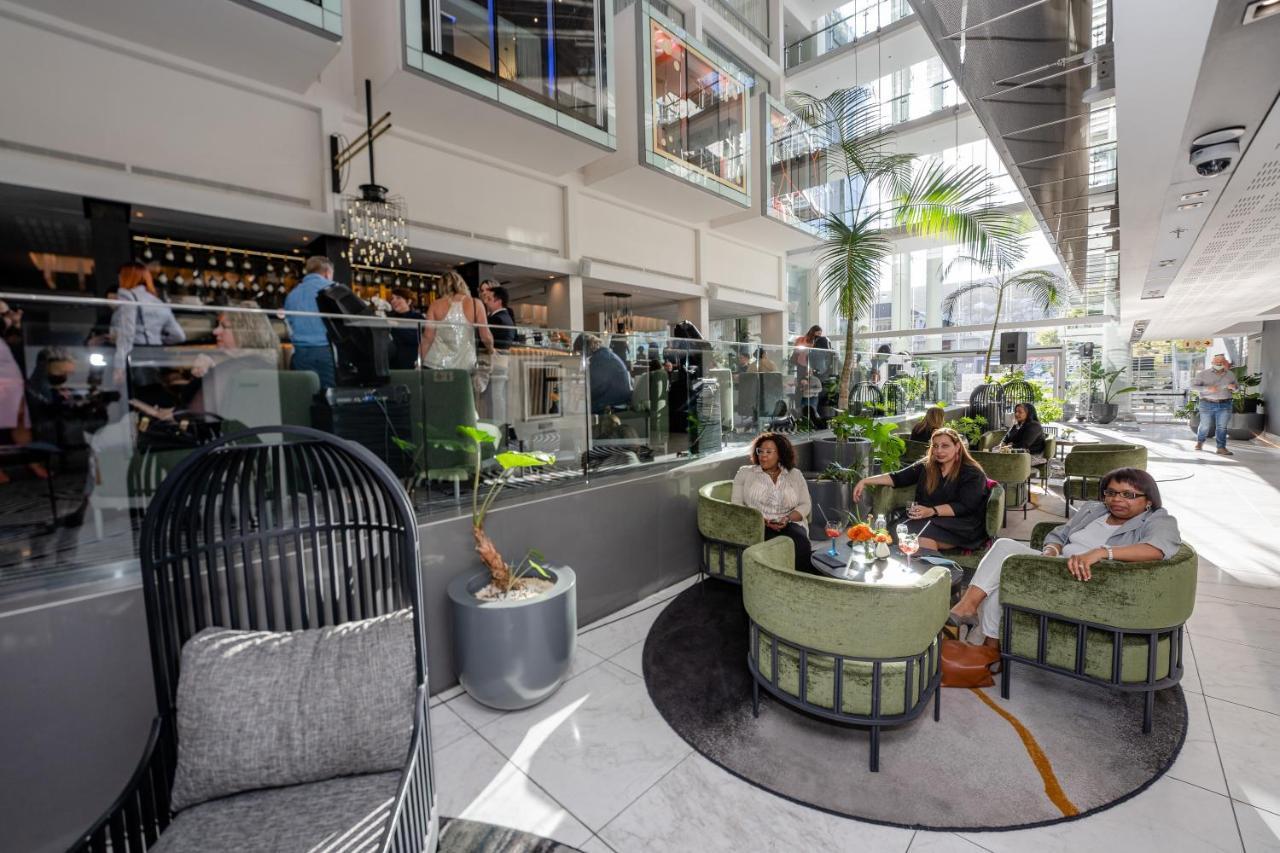 The Capital 15 On Orange & Hotel Cape Town