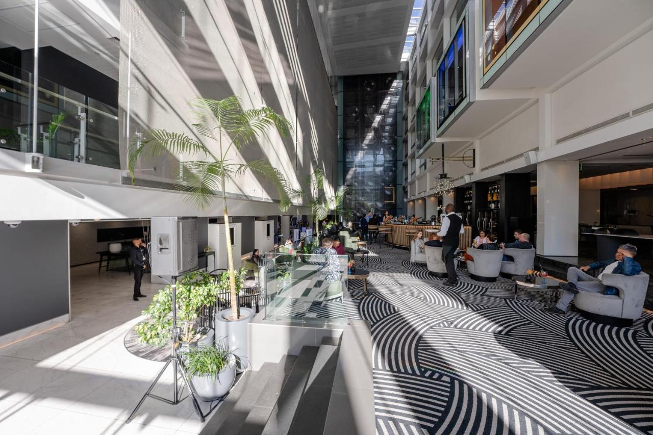 Hotel The Capital 15 On Orange & 5*